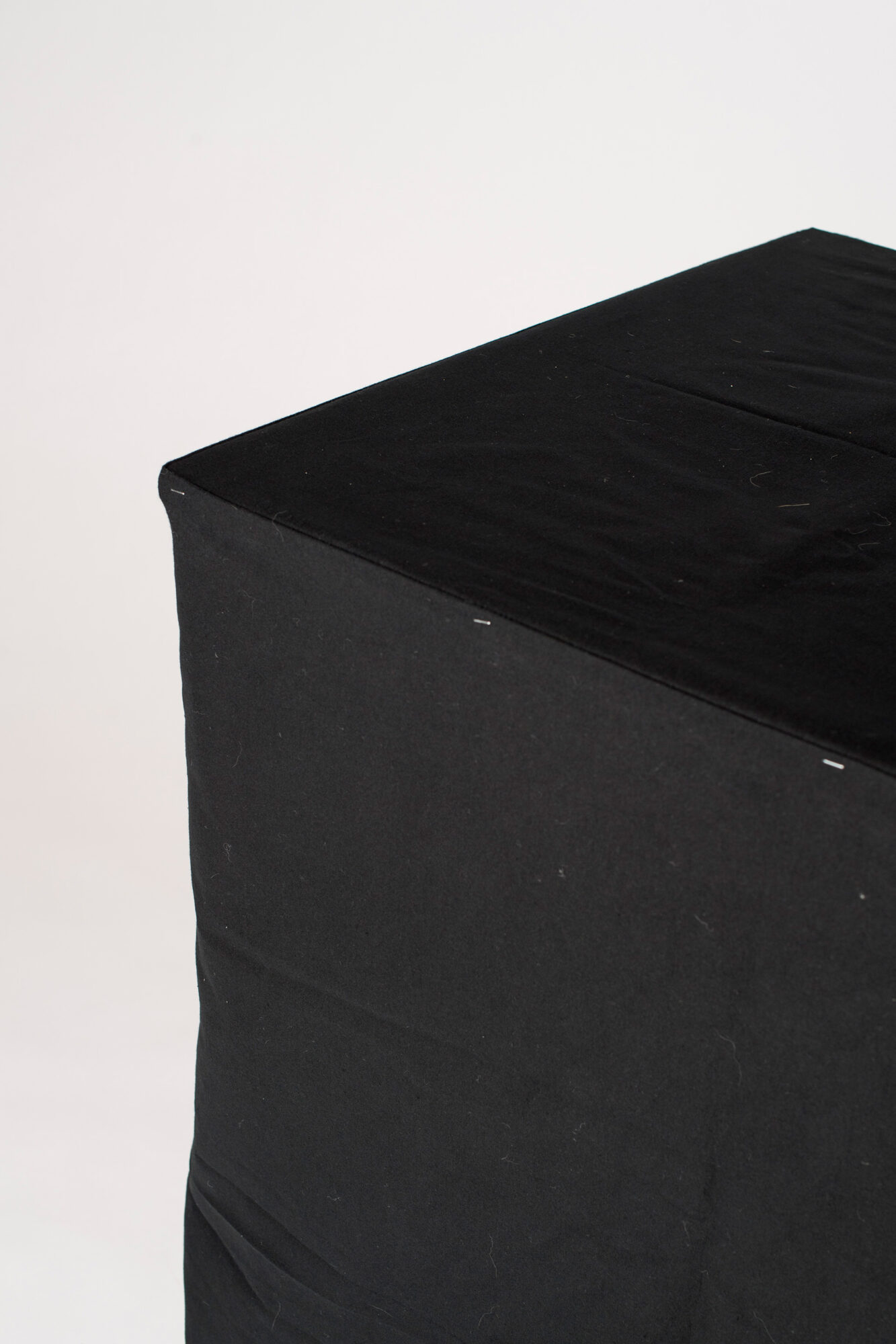 table Buffet Traiteur nappée vue de près