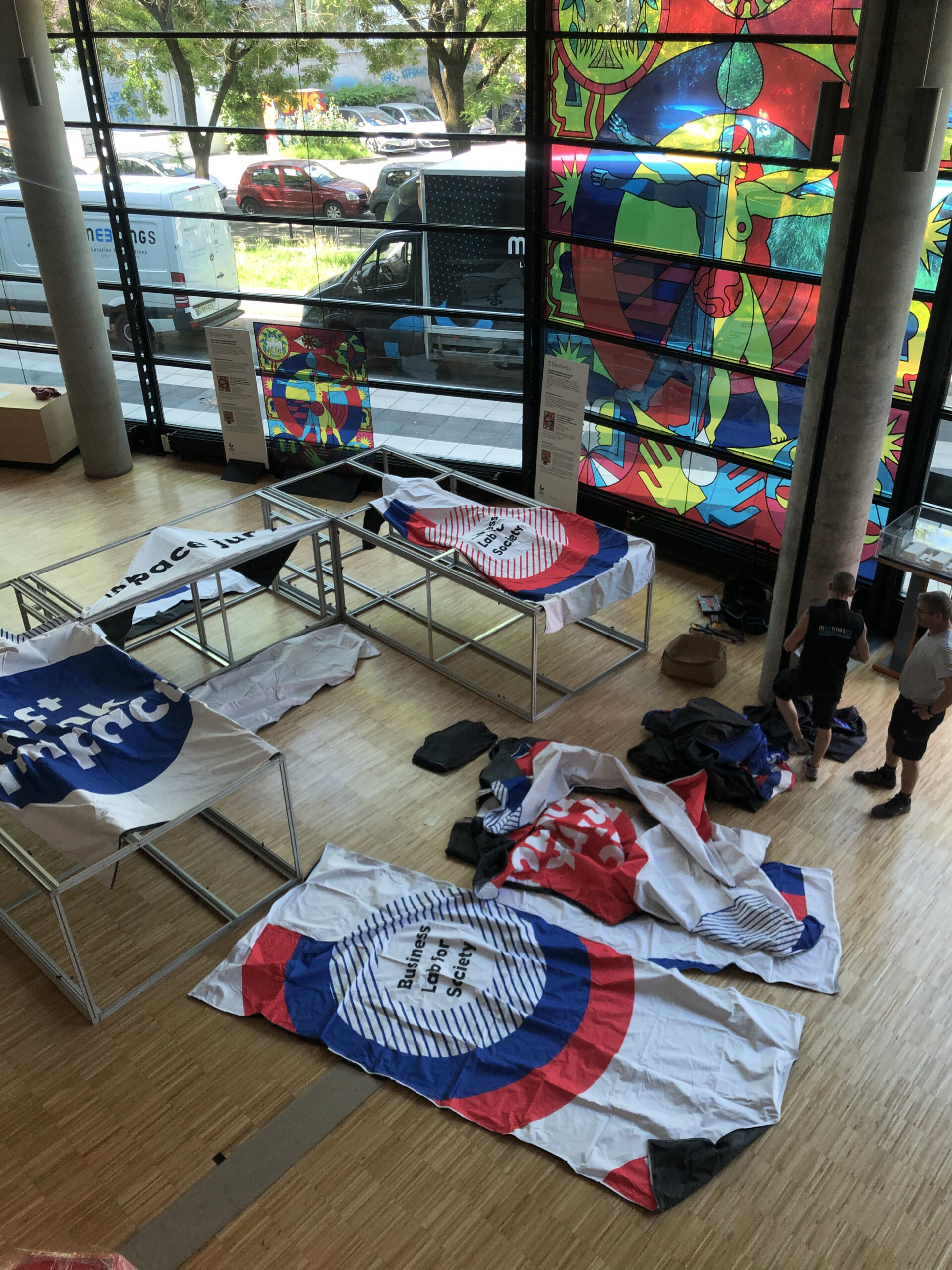 meetings_gem_grenoble_ecole_de_management_installation_montage_arche_evenement_location-2022