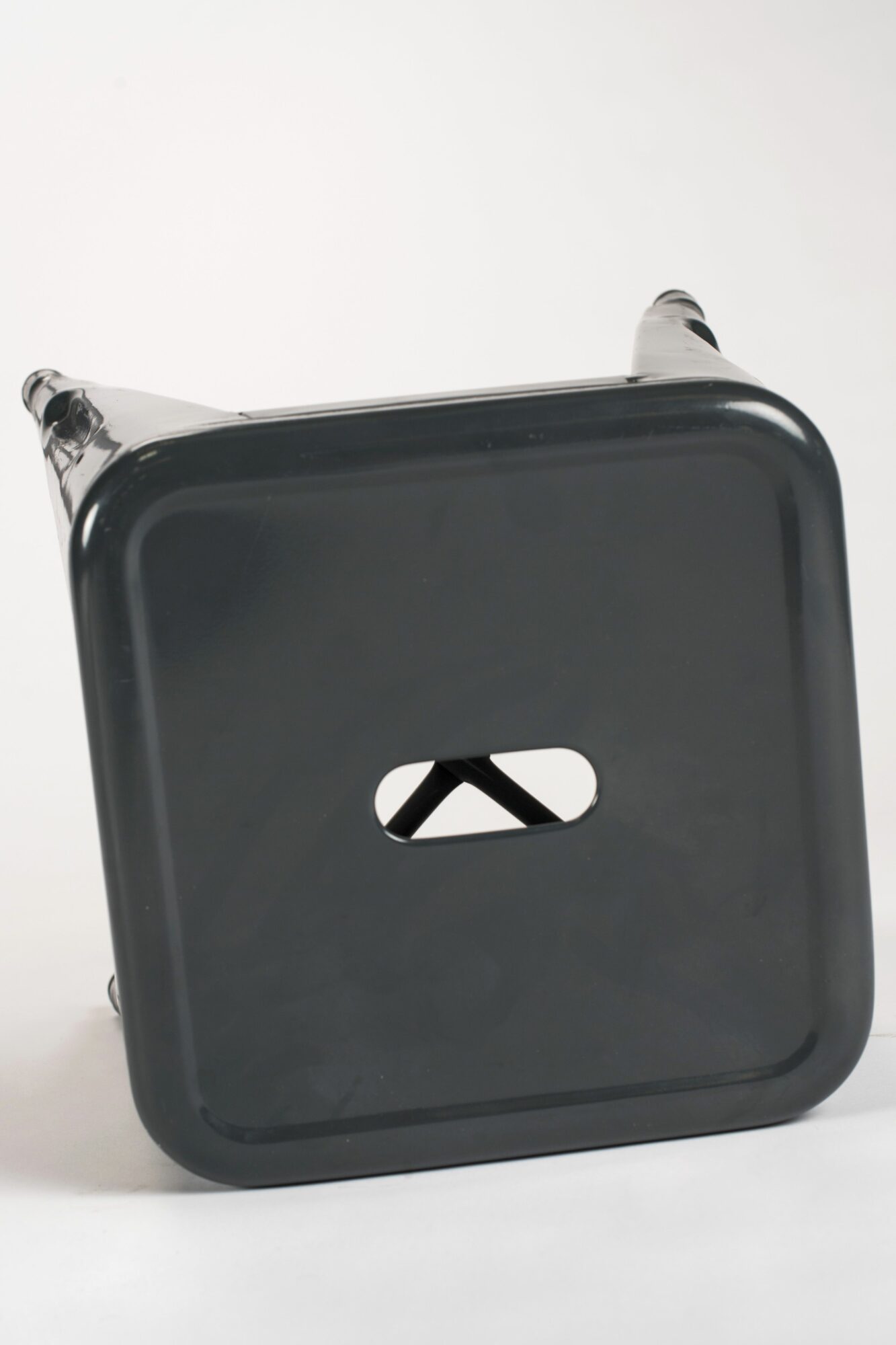 tabouret bas Tolix gris brillant vue du haut