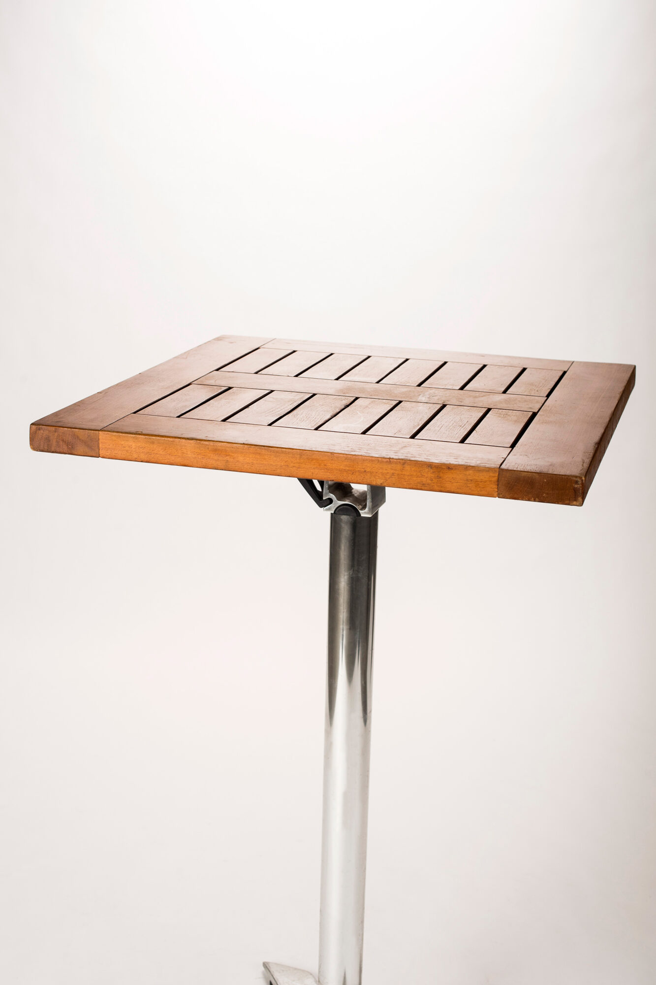 meetings-mange-debout-teck-carre_05