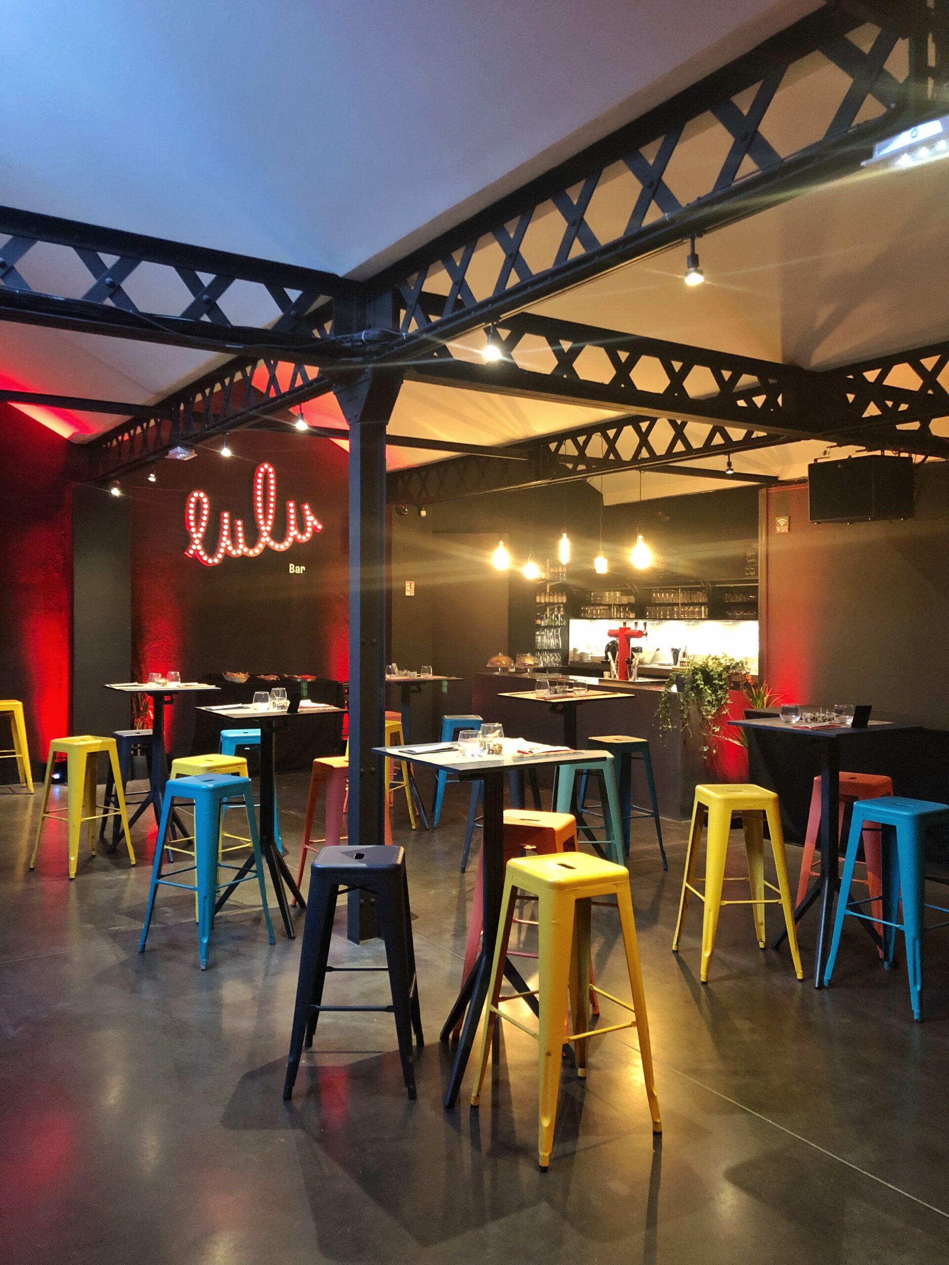 meetings_theatre_lulu_bar_restauration_tolix_evenement_lyon