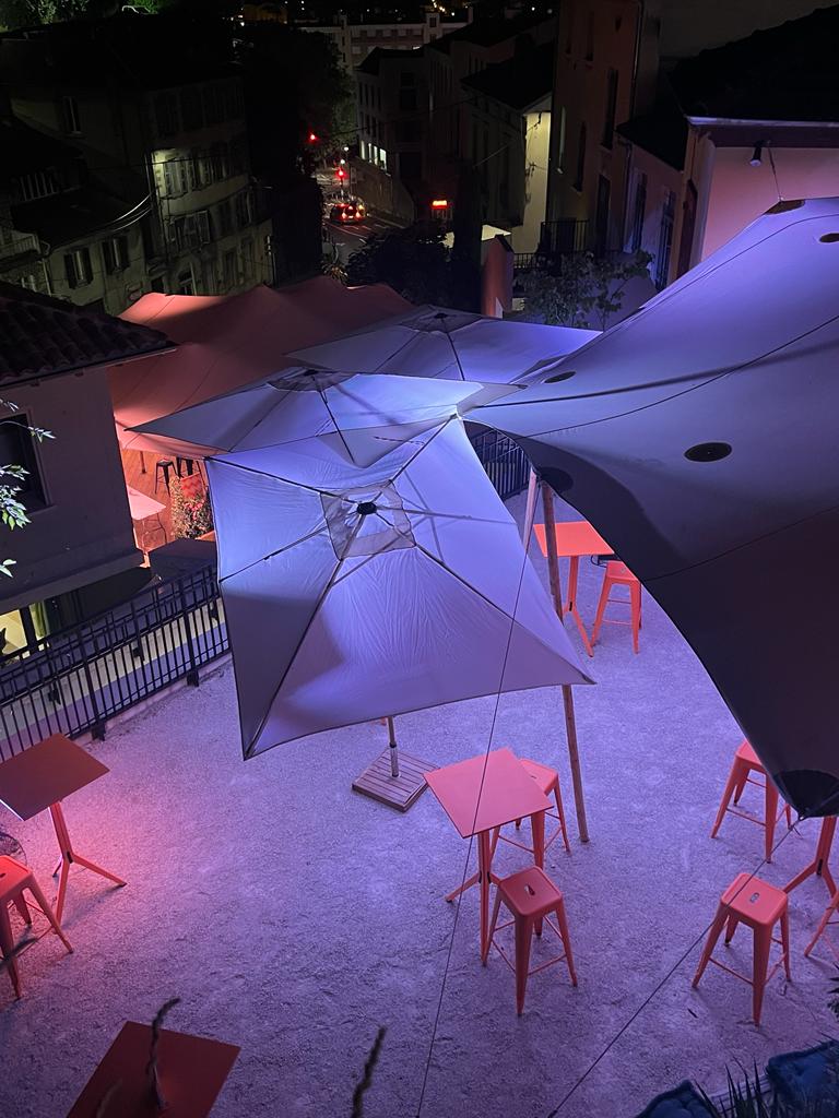 Parasols déportés et tolix jazz à vienne par meetings 2023